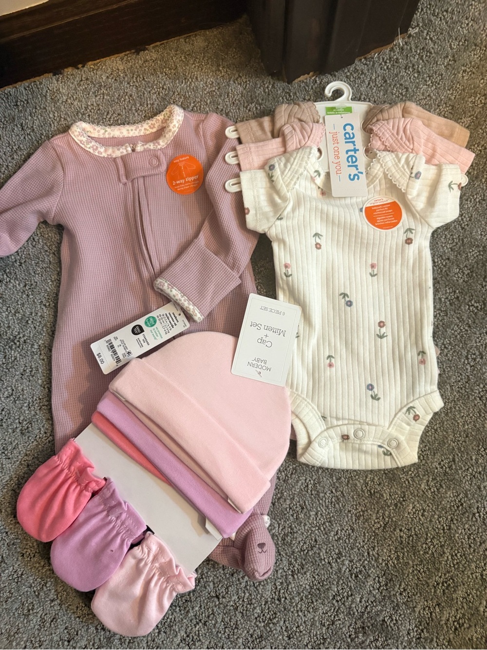 Carters onesies! Matching hats and mittens bundle newborn and premie!